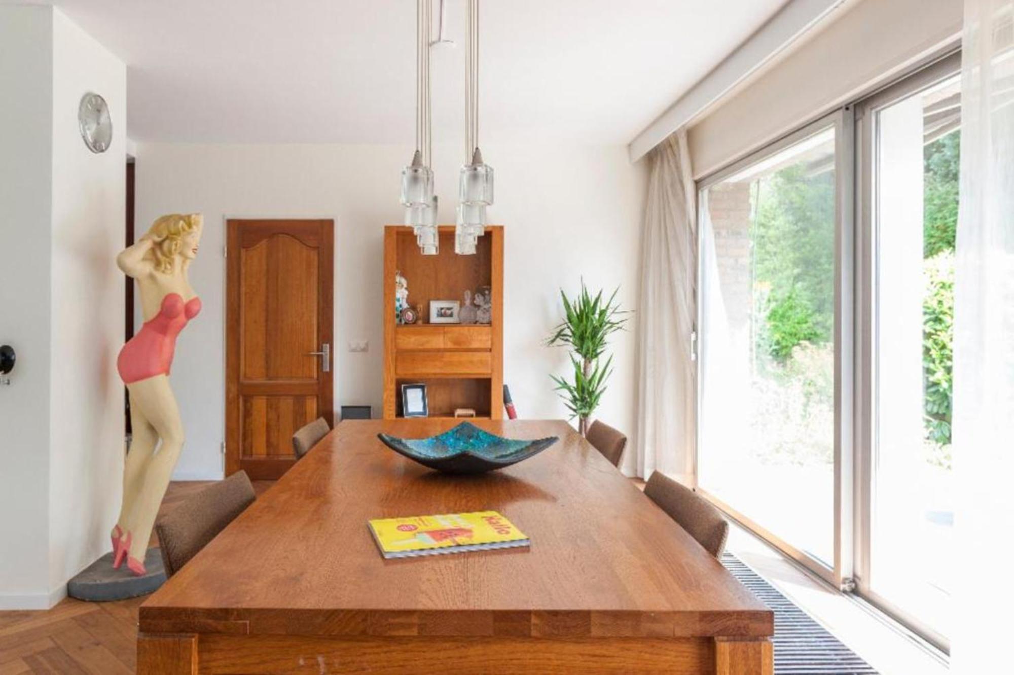 Ground Floor And Twin Bedroom In Luxurious Villa With Beautiful Garden Very Near Tue And Centre Eindhoven Bagian luar foto